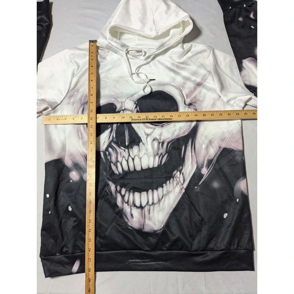 The Unbranded Brand skull allover